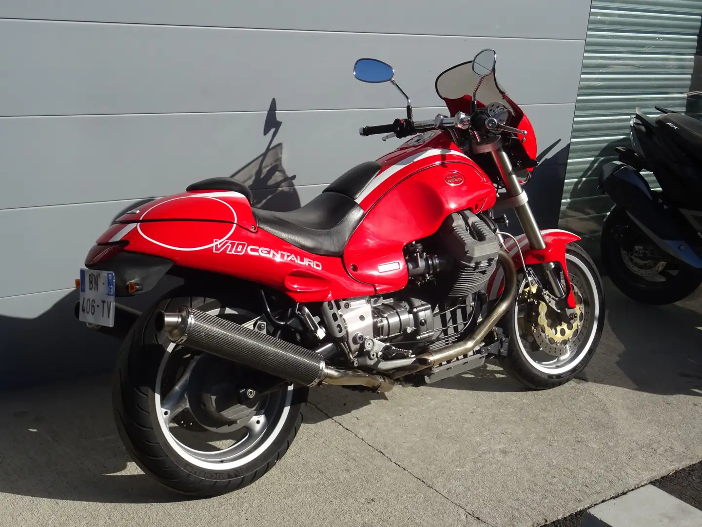Moto Guzzi V 10 Rouge - 2