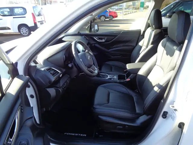 Subaru Forester view 7