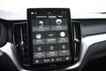 Volvo XC60 T6 350PK AWD Plus Black Edition / Head Up Display Gris - thumbnail 31