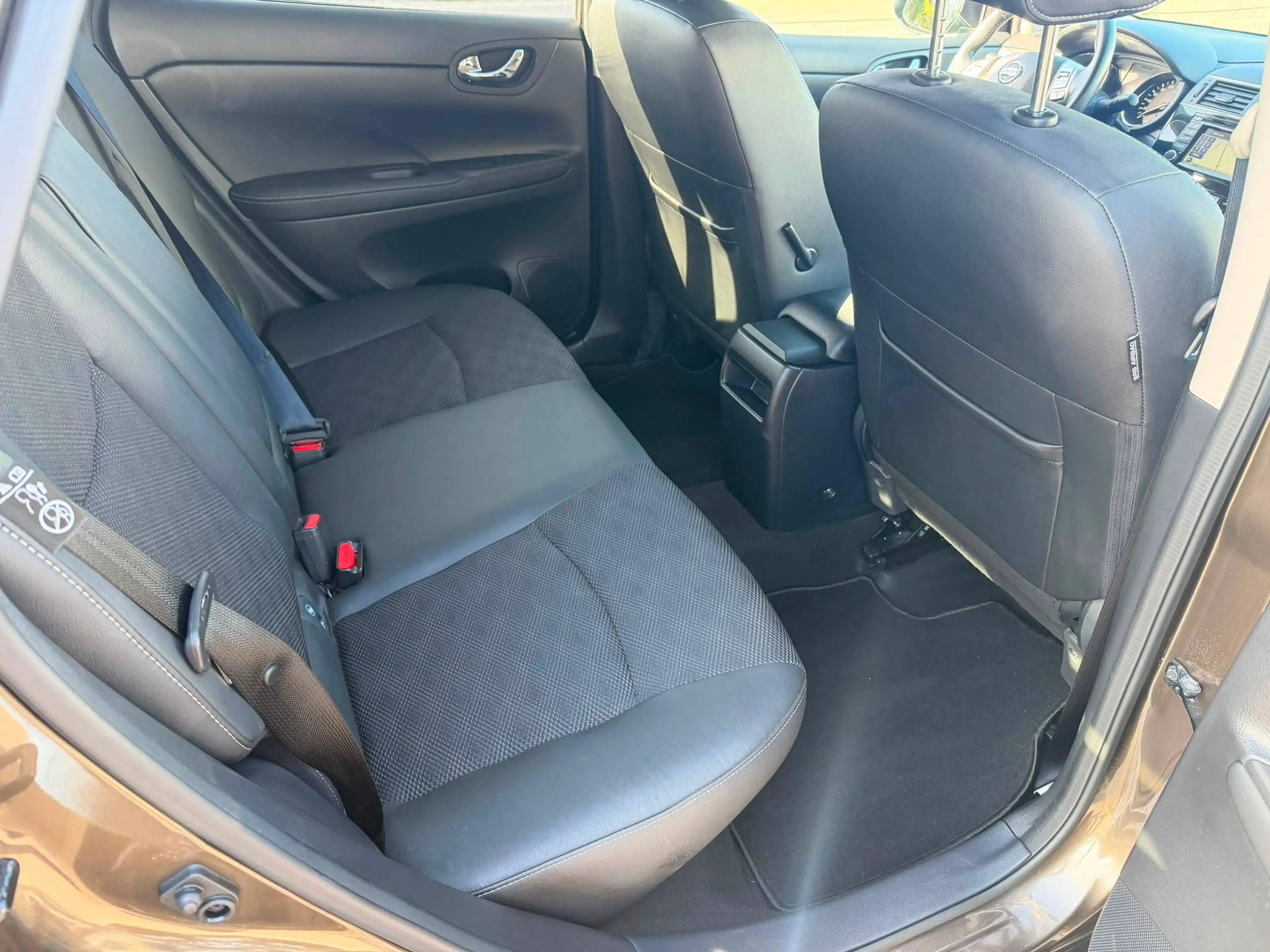 Nissan Pulsar Pulsar 1.2 DIG-T N-Connecta Xtronic**12M GARANTIE** — photo 12