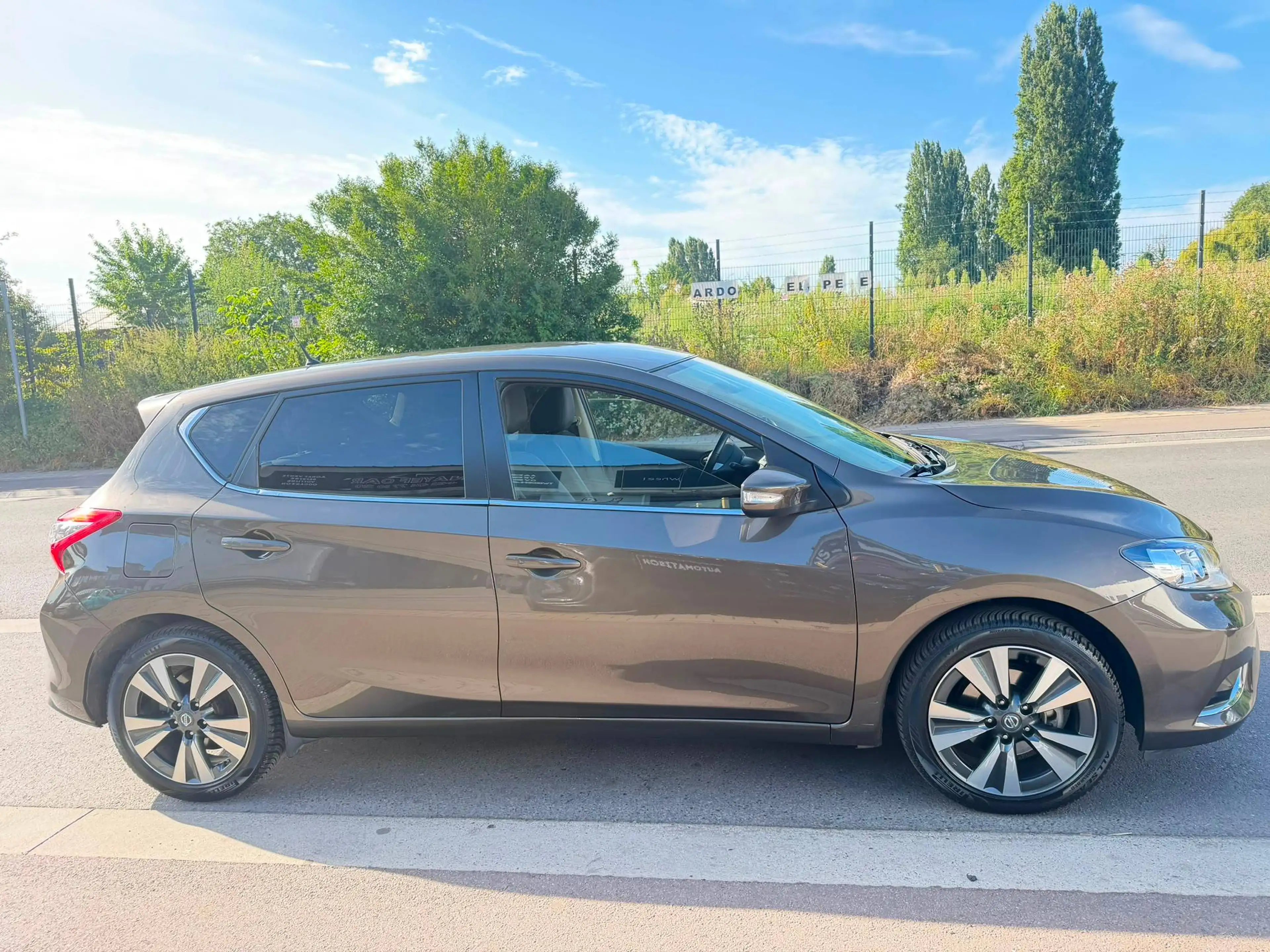 Nissan Pulsar Pulsar 1.2 DIG-T N-Connecta Xtronic**12M GARANTIE** — photo 4
