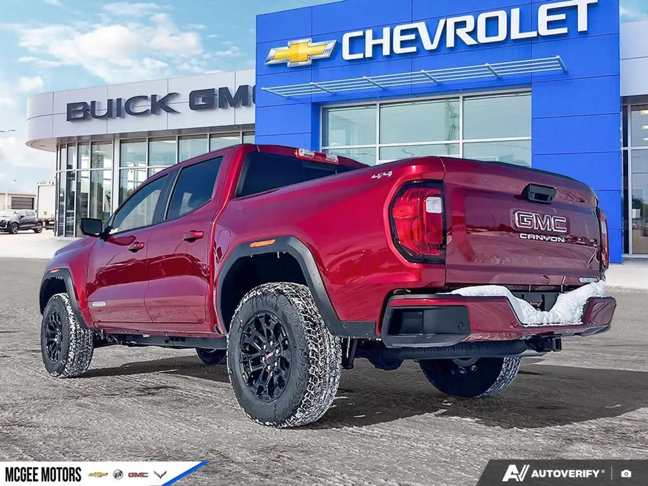GMC Canyon снимка GMC Canyon
