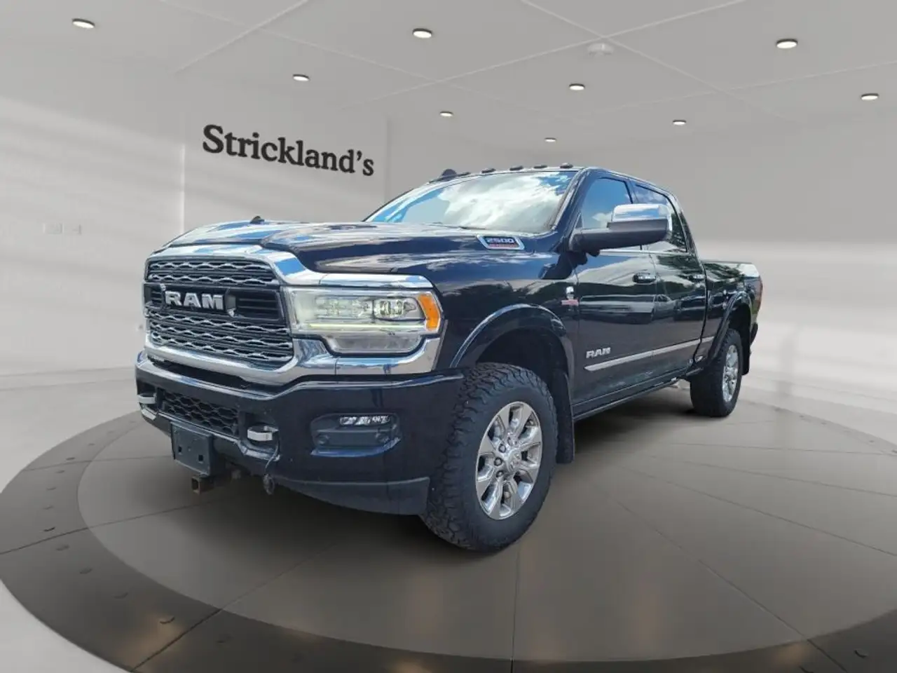RAM 2500 снимка RAM 2500
