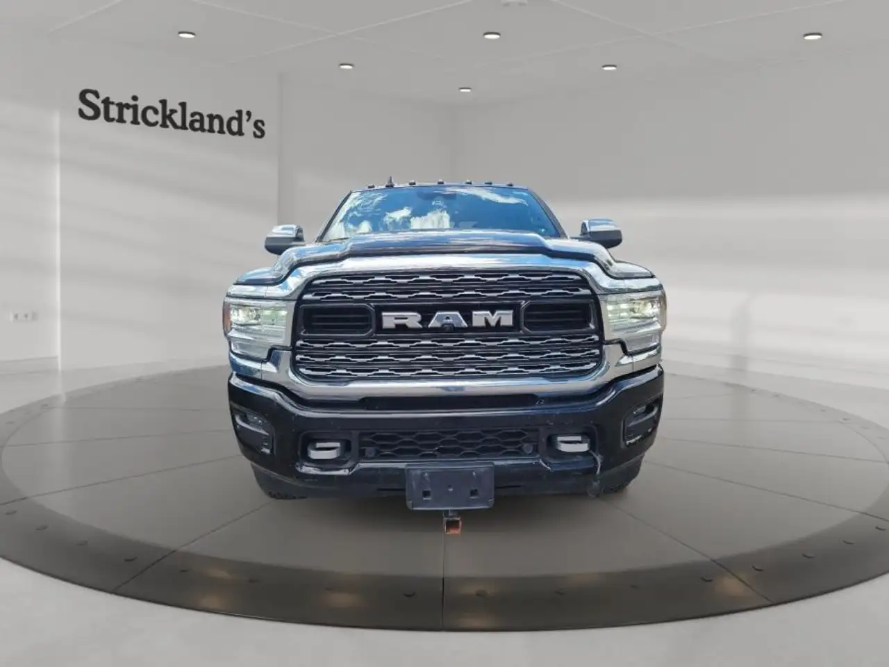 RAM 2500 снимка RAM 2500
