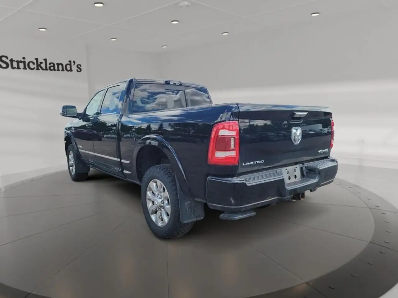 RAM 2500 снимка RAM 2500