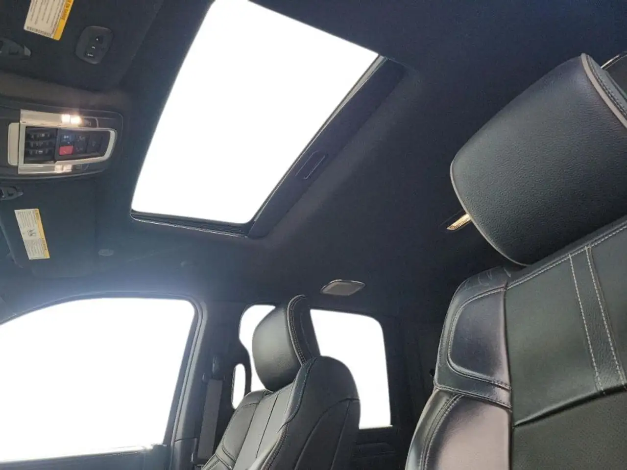 RAM 2500 снимка RAM 2500