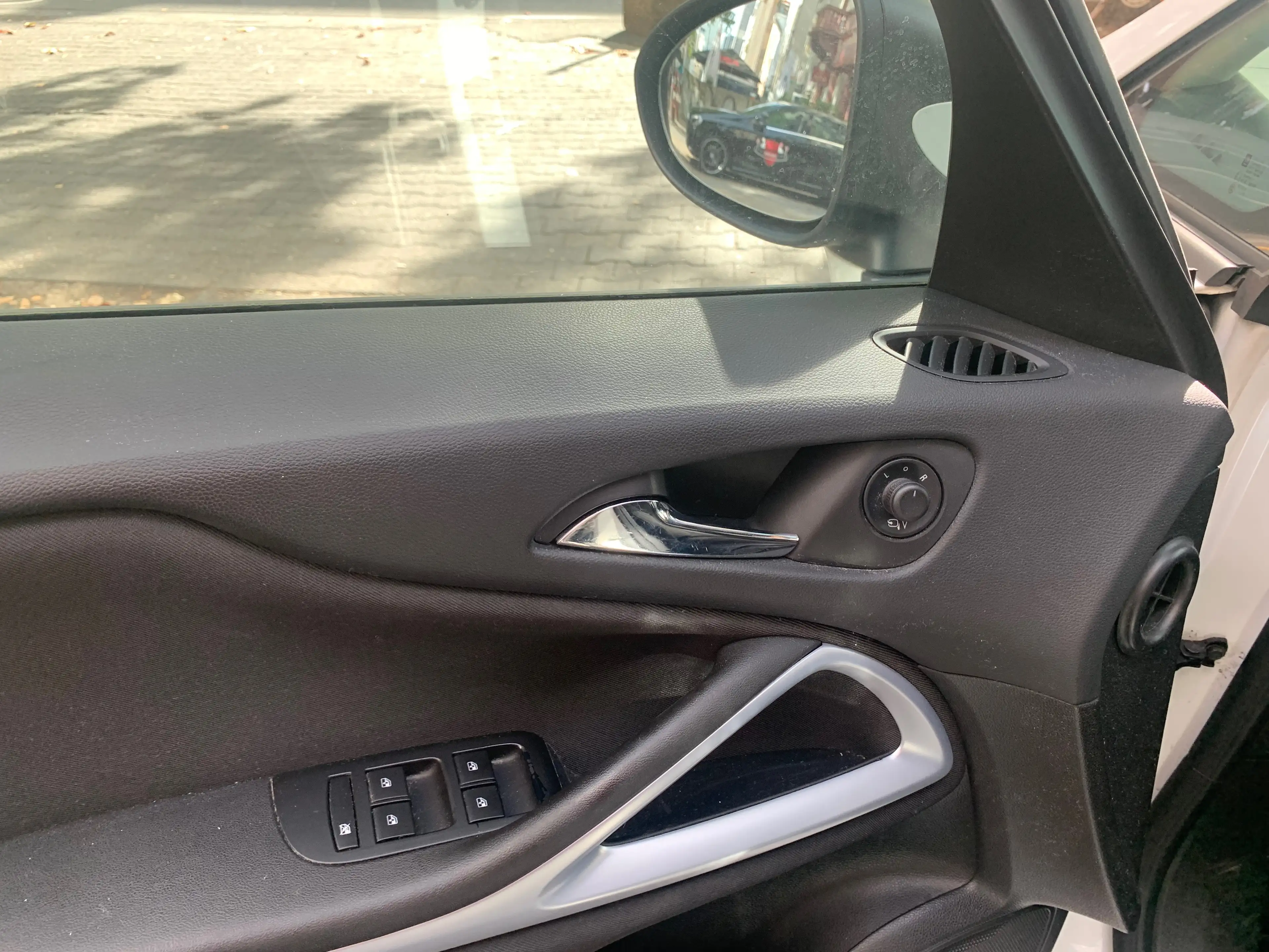 Opel Zafira C 2,0 CDTI Auto. NAVI PDC Kamara SHZ Business Edition — photo 15