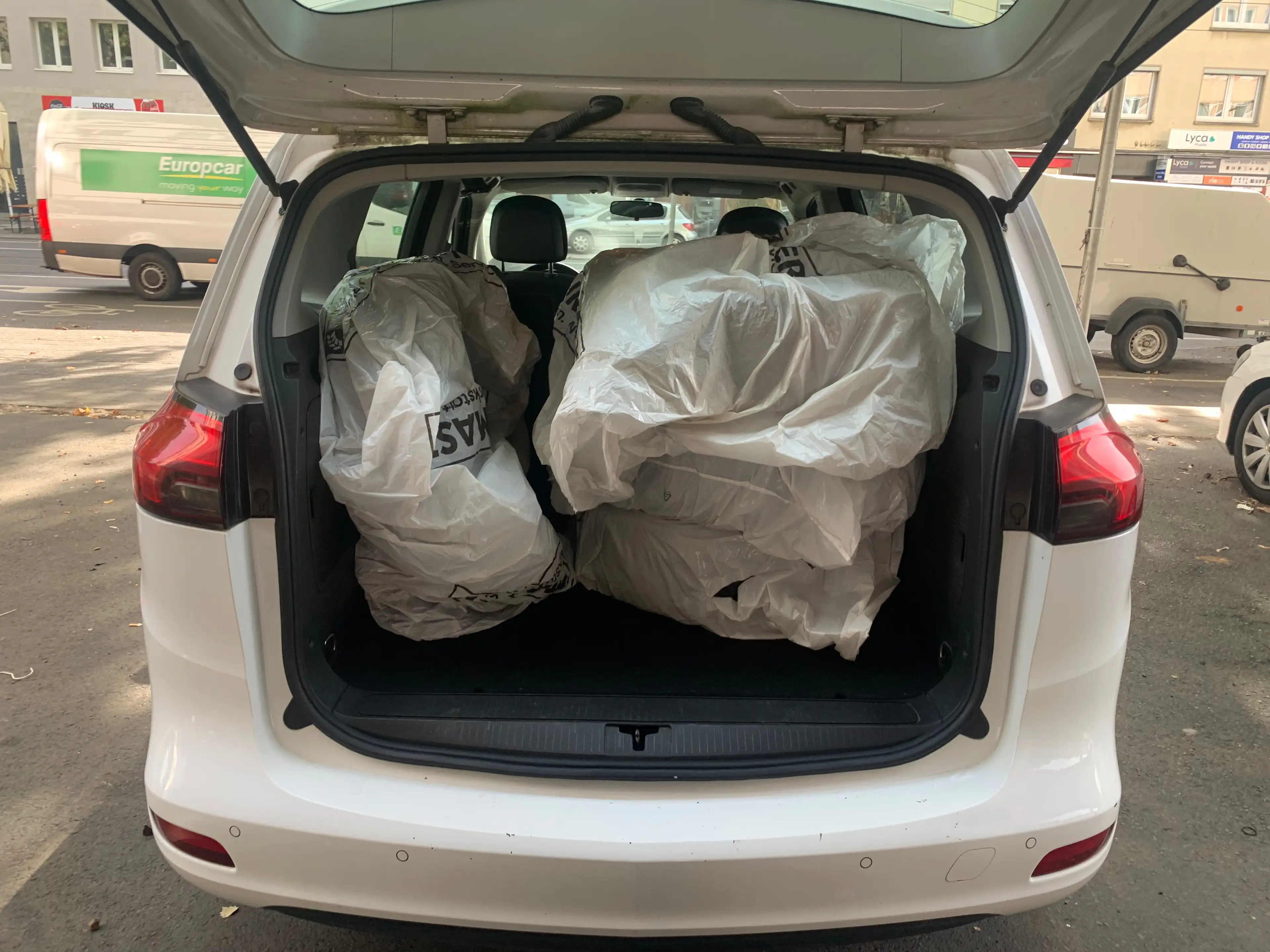 Opel Zafira C 2,0 CDTI Auto. NAVI PDC Kamara SHZ Business Edition — photo 9