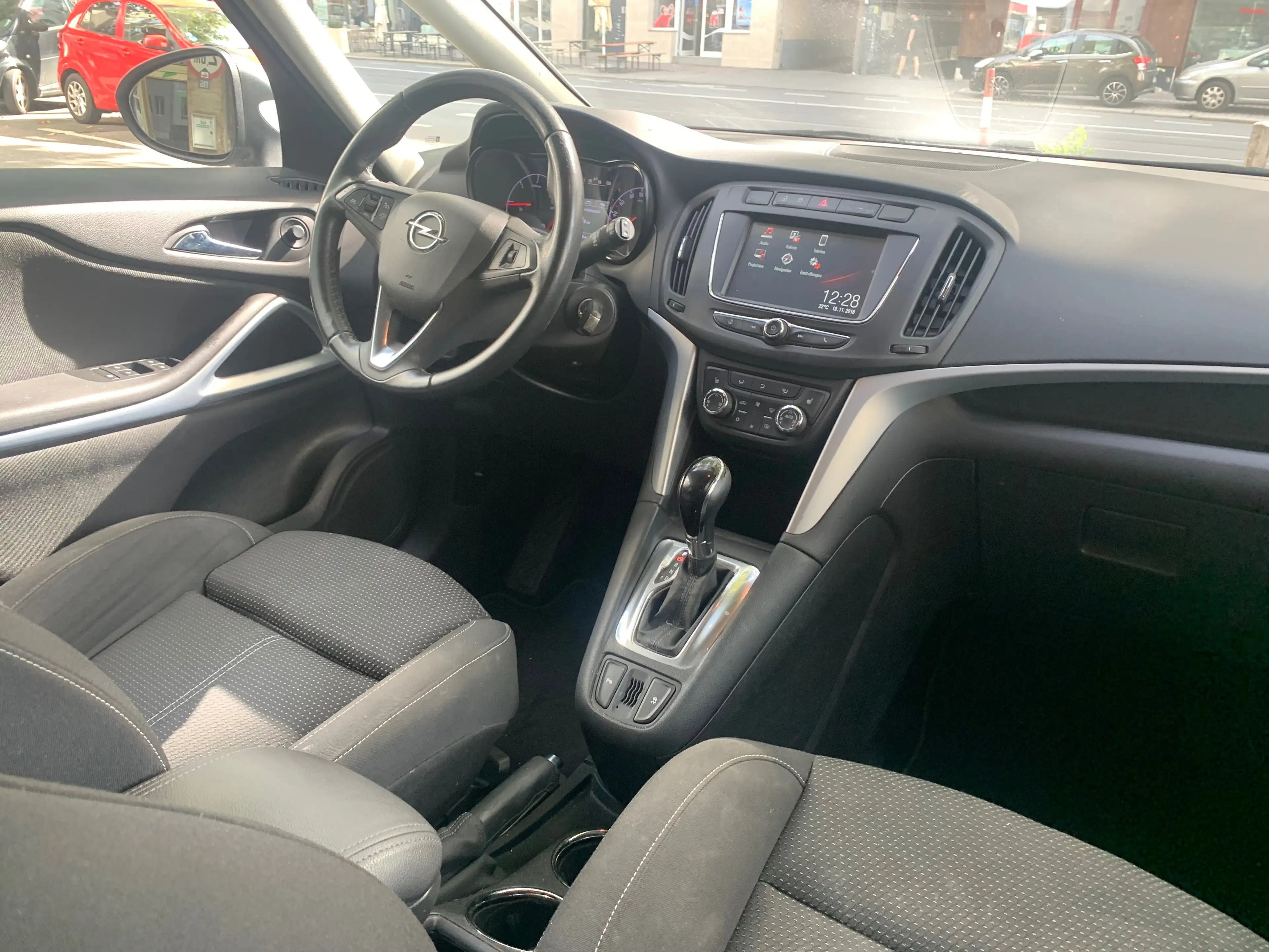 Opel Zafira C 2,0 CDTI Auto. NAVI PDC Kamara SHZ Business Edition — photo 7