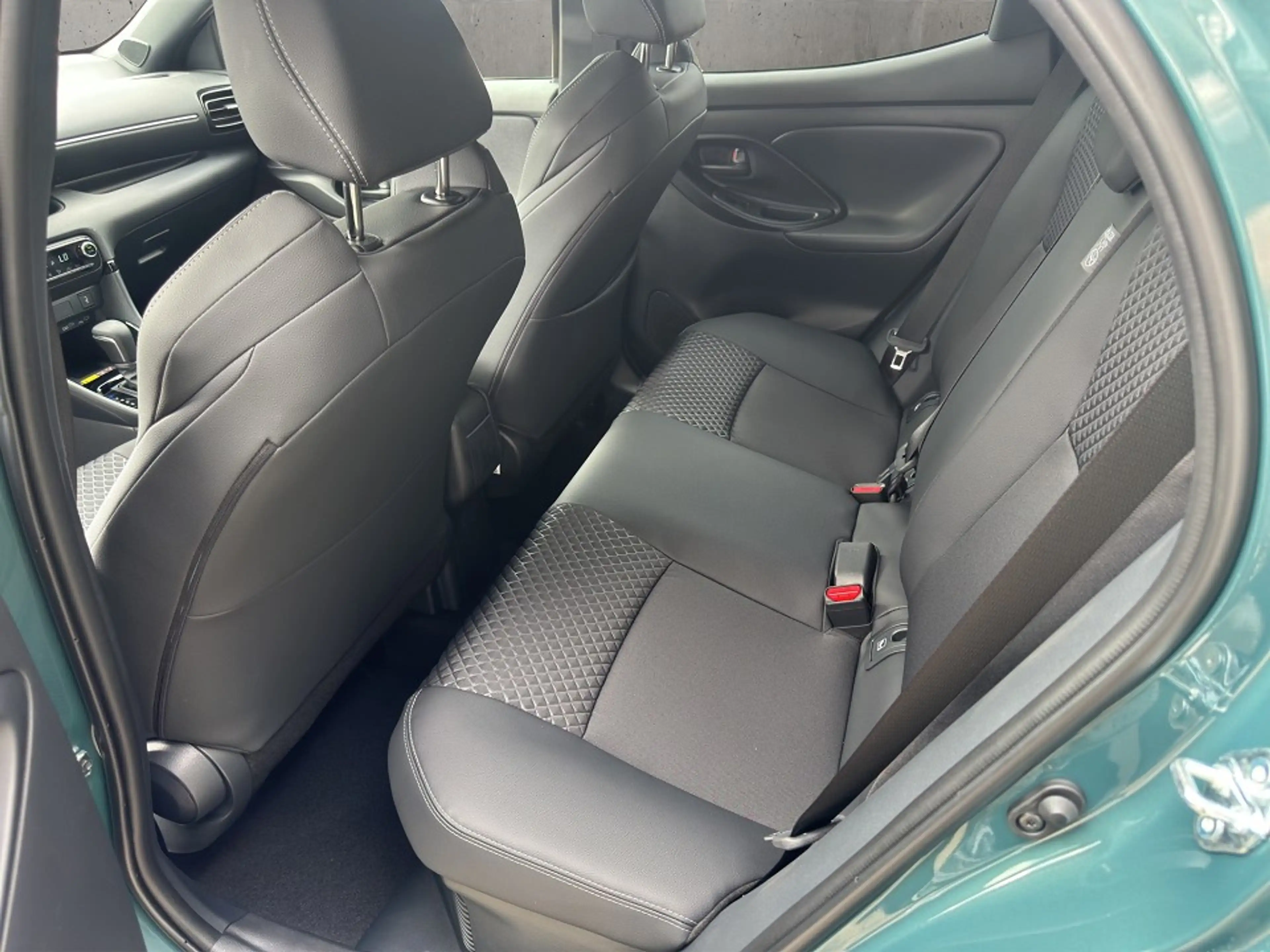 Mazda 2 Hybrid HOMURA ++LED+KAMERA++ — photo 12