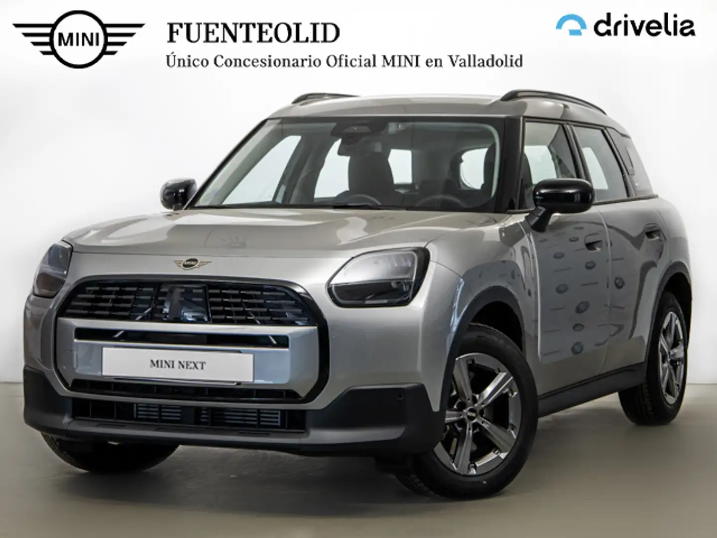 MINI One Countryman C Essential Argent - 1