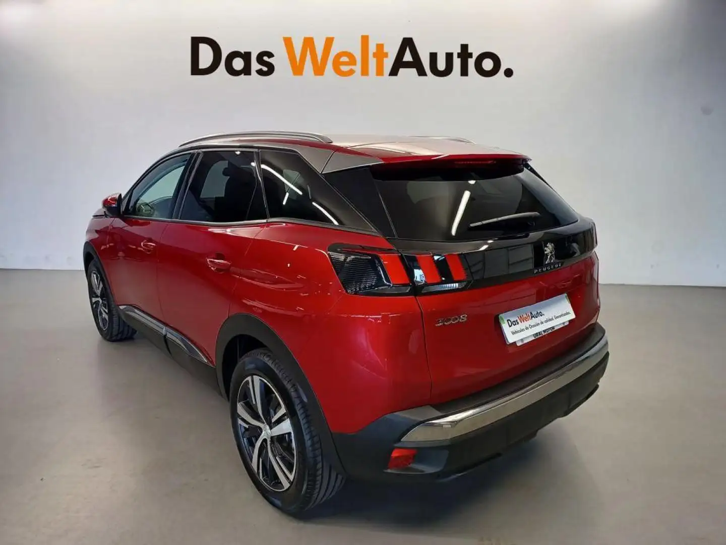 Peugeot 3008 1.2 PureTech S&S Allure 130 Rojo - 2