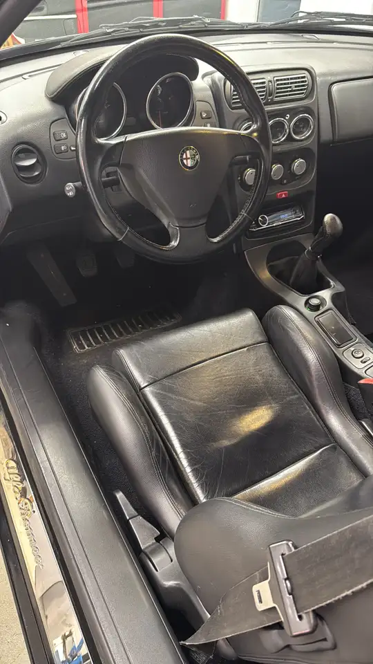 Alfa Romeo Spider 2.0 16V Twin Spark L, foto 5