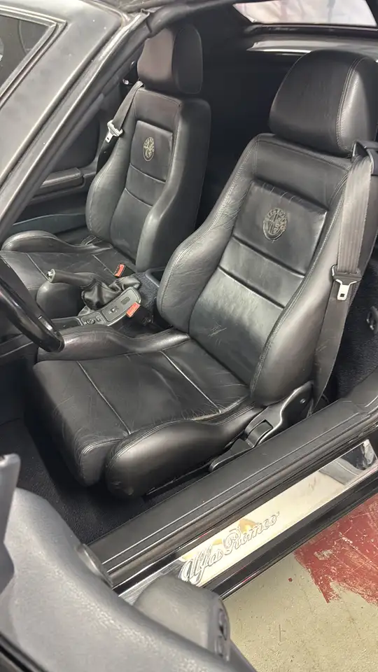 Alfa Romeo Spider 2.0 16V Twin Spark L, foto 1