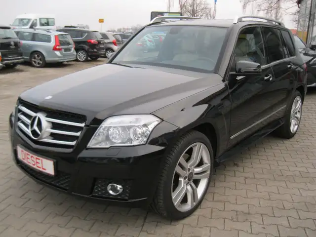 Mercedes-Benz GLK 320 CDI 4Matic *Sportpaket+Navi+Leder*