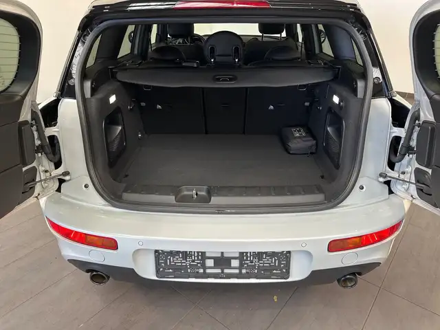 Mini Clubman view 8