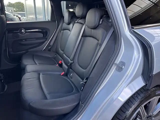 Mini Clubman view 11