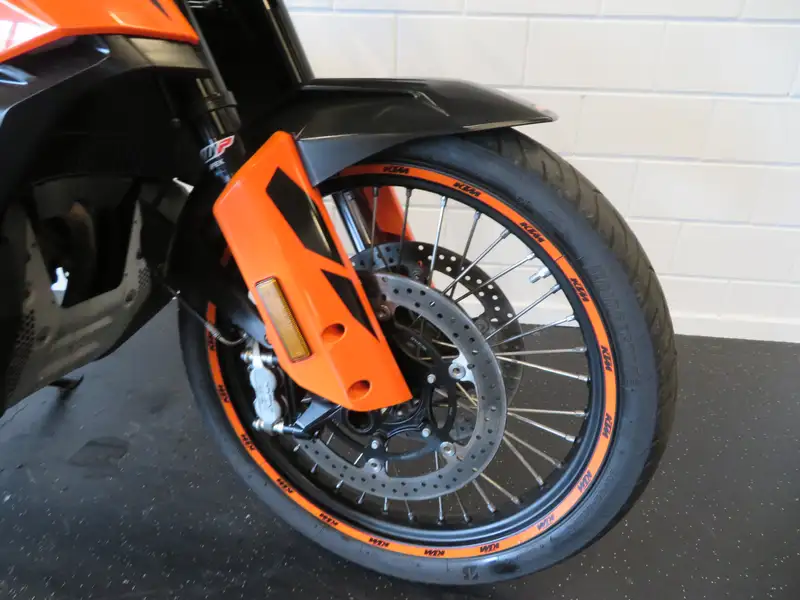 KTM 790 Adventure - foto 7