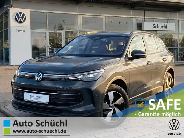 Volkswagen Tiguan 2.0 TDI DSG 4 MOTION Life NEUES MODELL ST