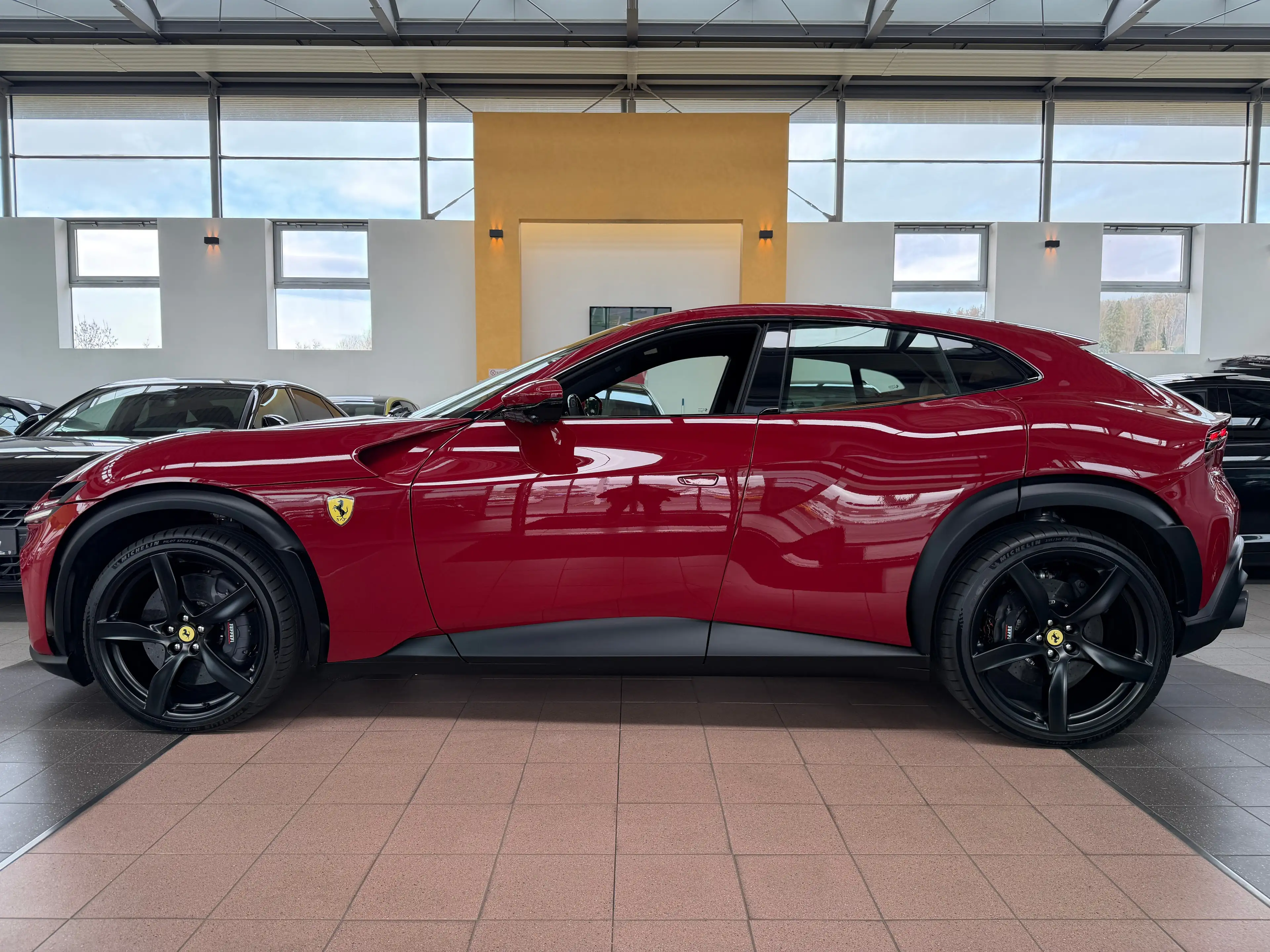Ferrari Purosangue V12 MY 2026 Lift Sound Matrix Carbon — photo 10