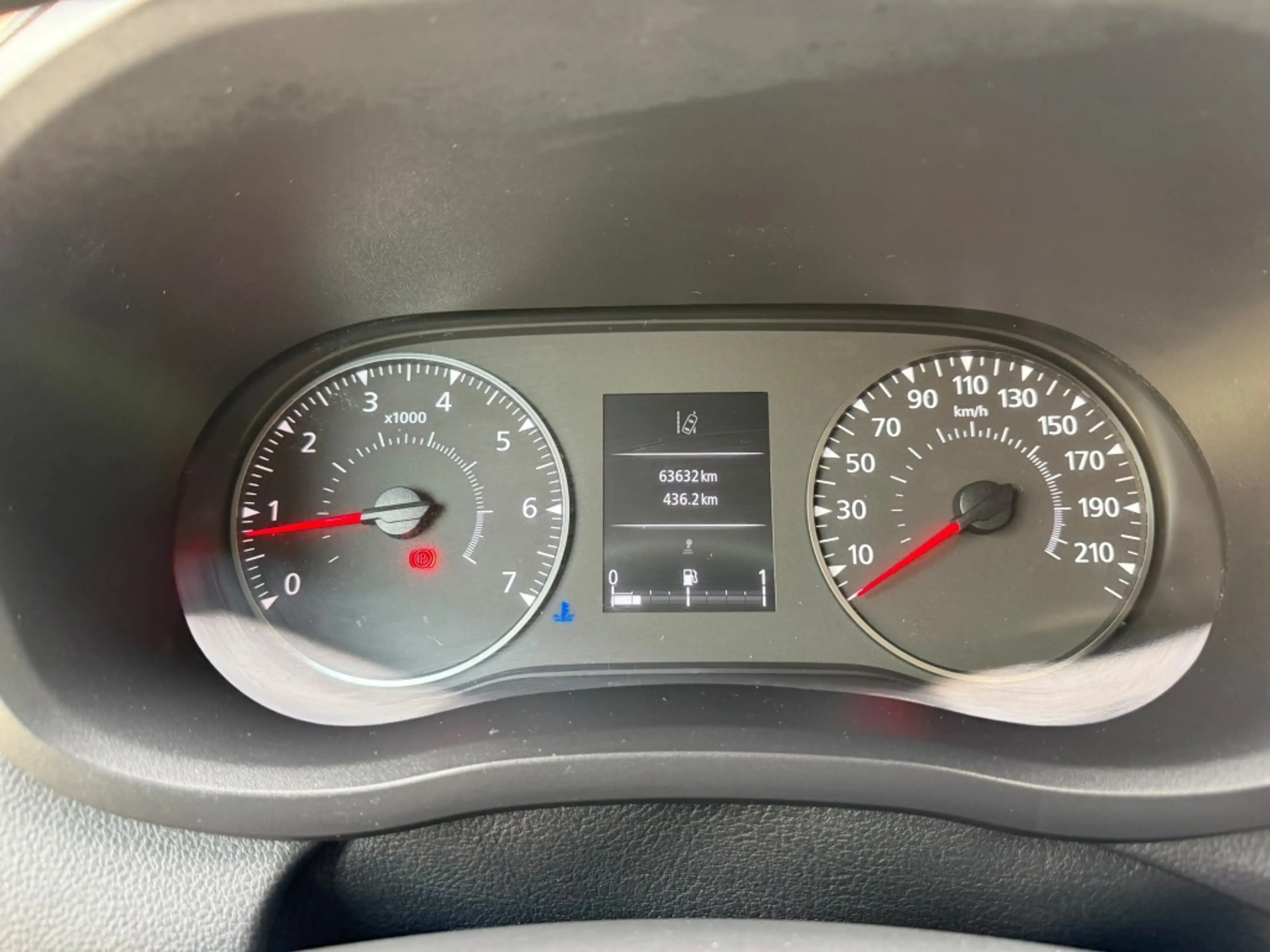 Renault Master T35 2.3dCi L2H2 W.E. — photo 4