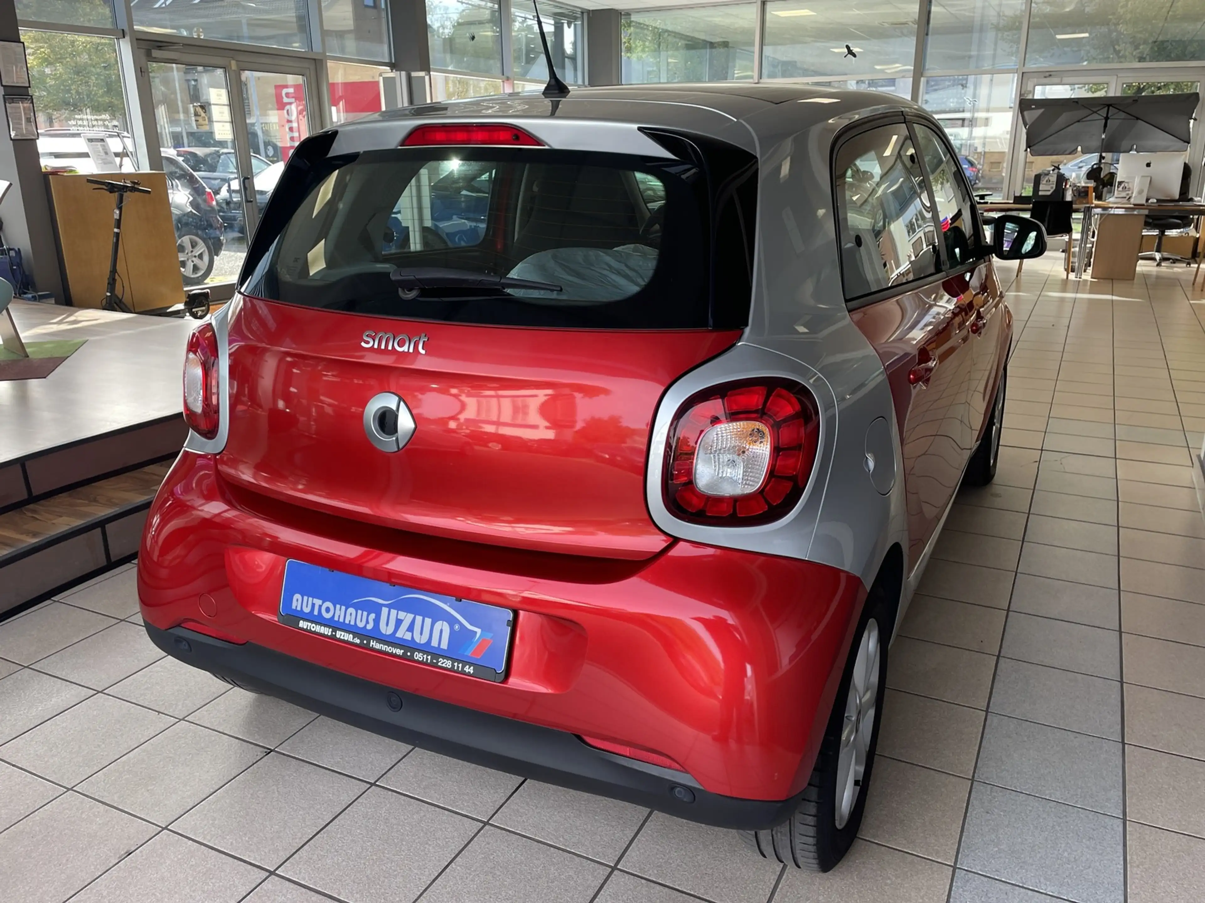 smart forFour Passion 8 fach Pano SHZ LED Tempo Klima — photo 8