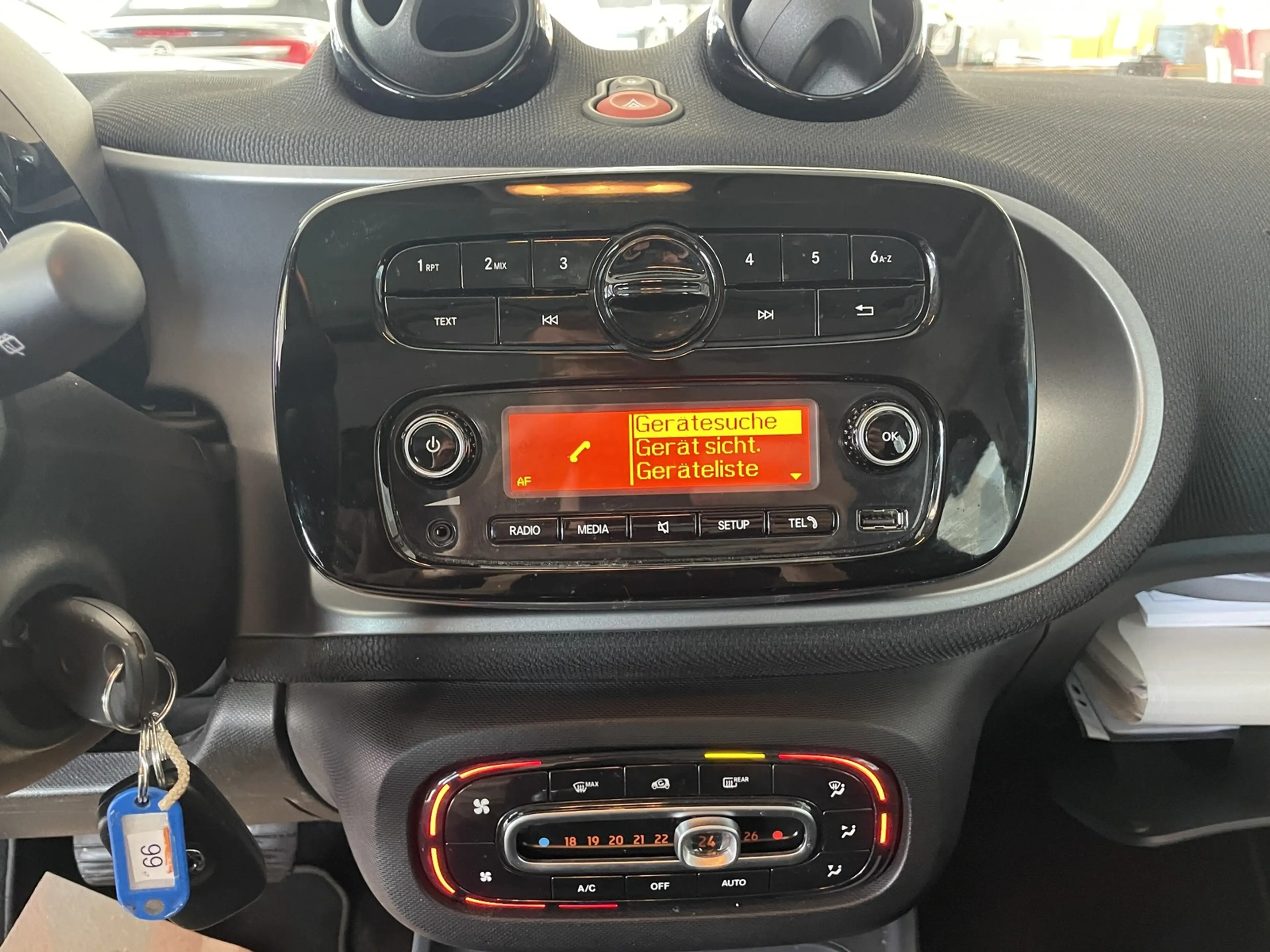 smart forFour Passion 8 fach Pano SHZ LED Tempo Klima — photo 13