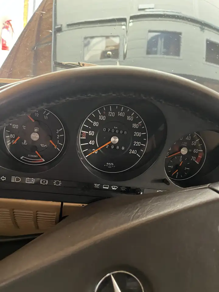 Mercedes-Benz SL 300 R107, foto 7