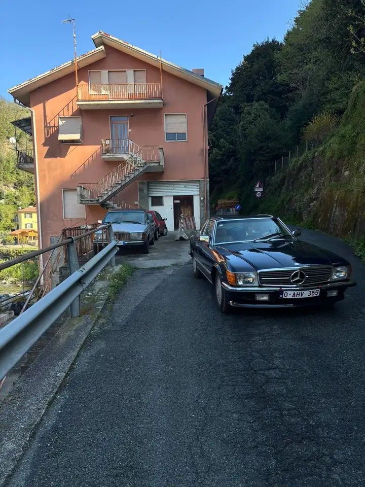 Mercedes-Benz SL 300 R107, foto 4