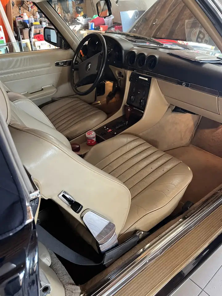 Mercedes-Benz SL 300 R107, foto 8