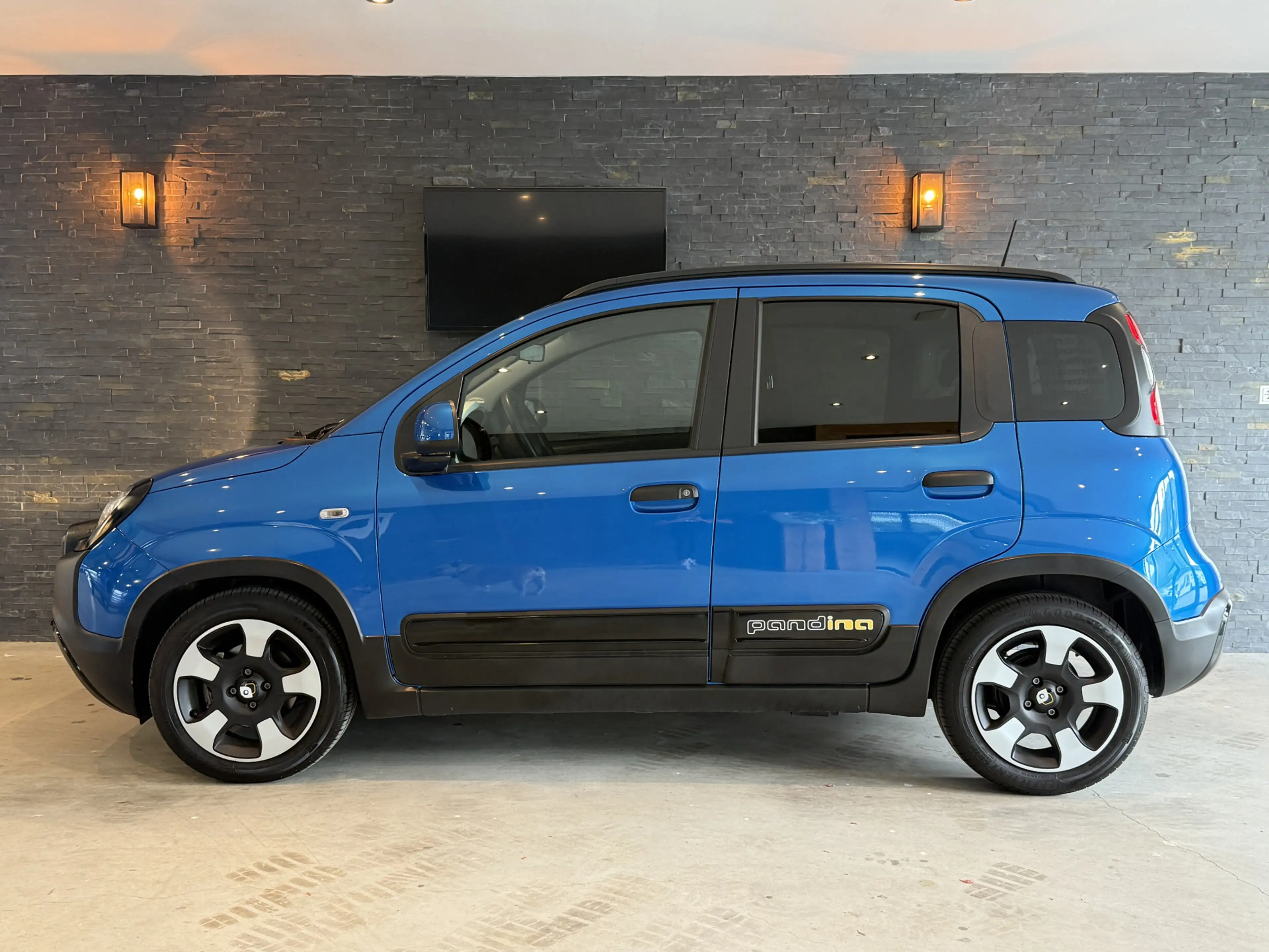 Fiat Panda 1.0 Hybrid / Pandina Bj: 2024 — photo 2