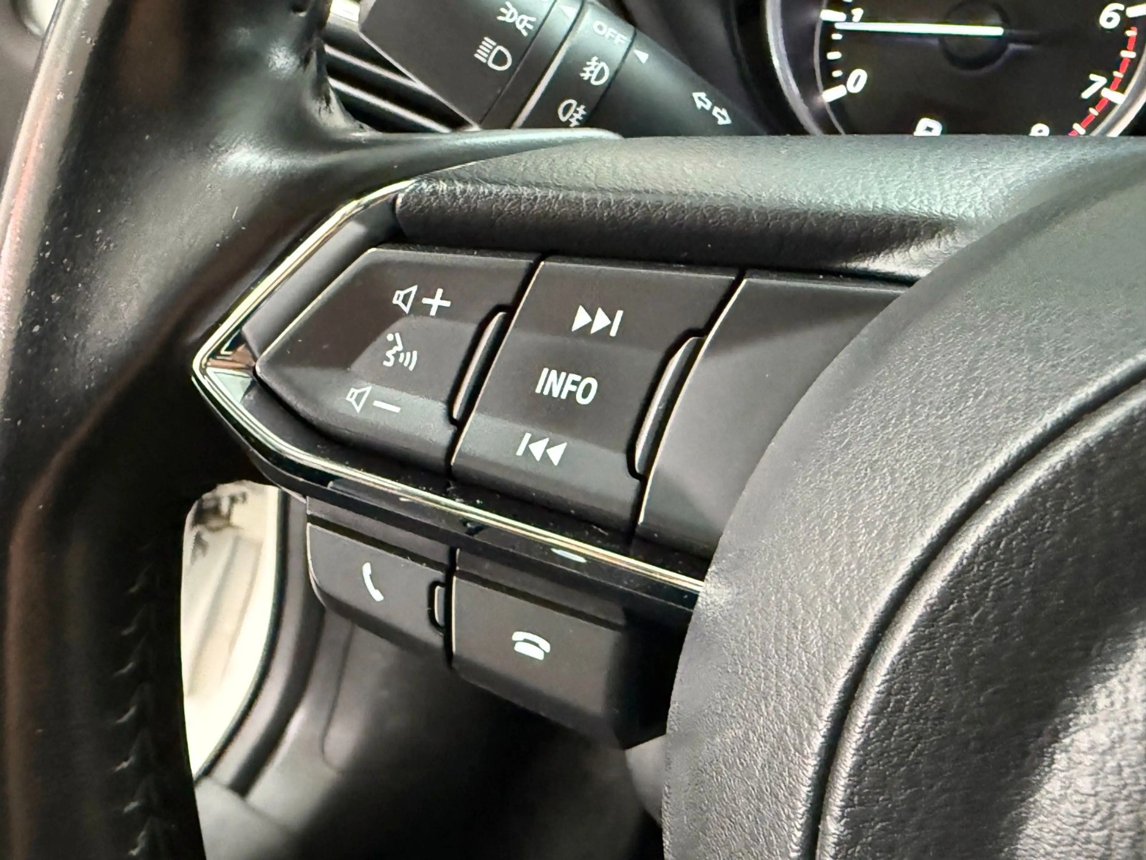 Mazda CX-5 Sports-Line AWD/LEDER/NAV/HUD/KAM360°/LED — photo 15