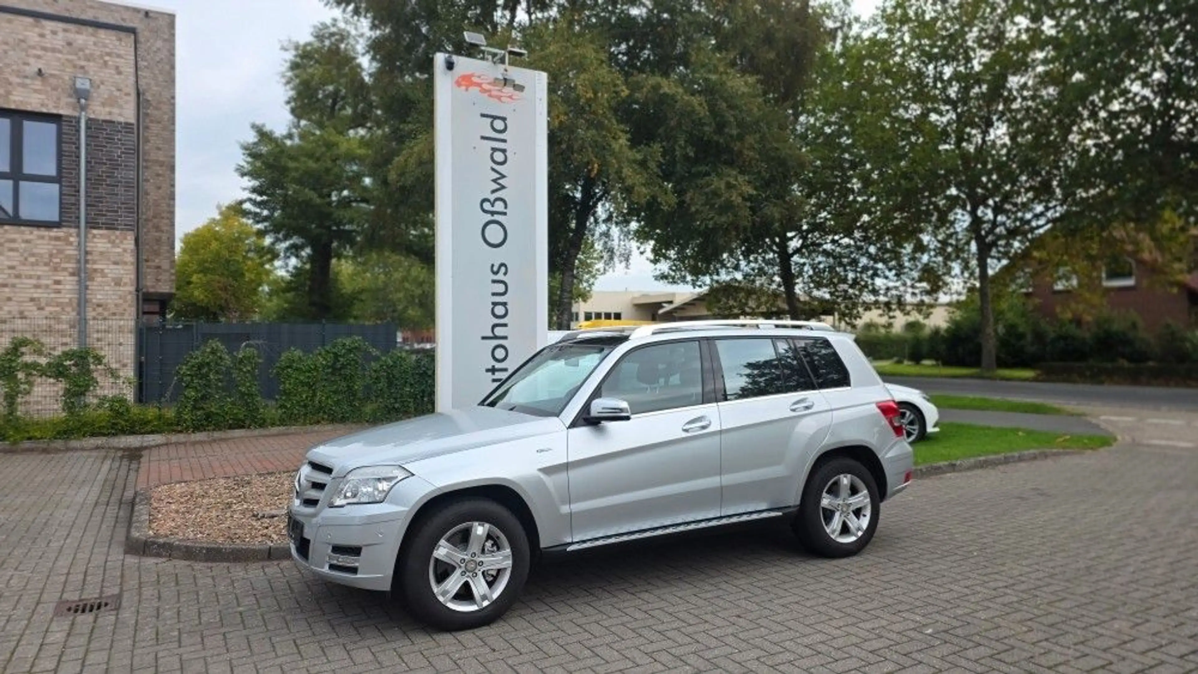 Mercedes-Benz GLK 220 CDI BlueEfficiency 4Matic — photo 2