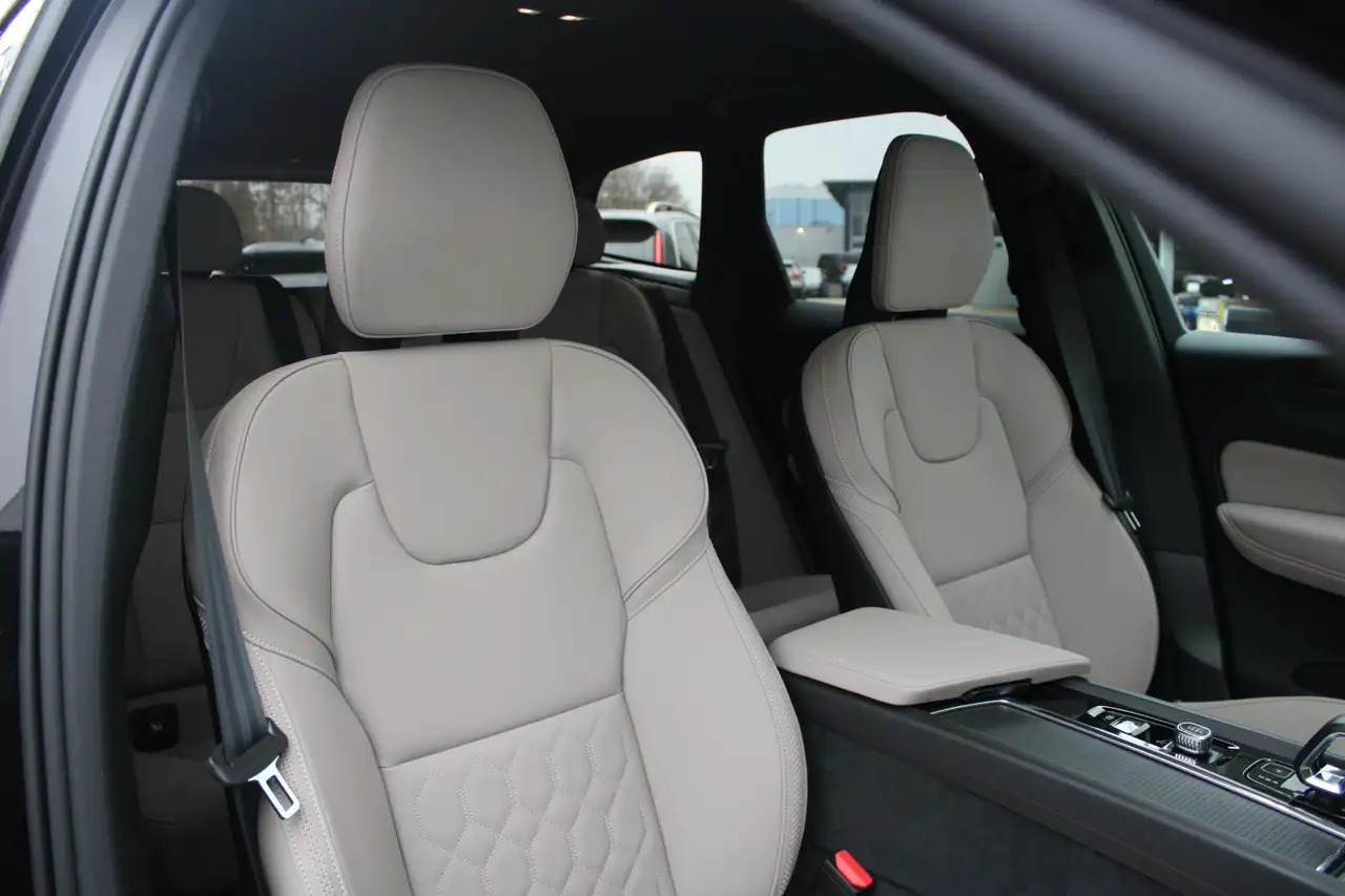 Volvo XC60 2026