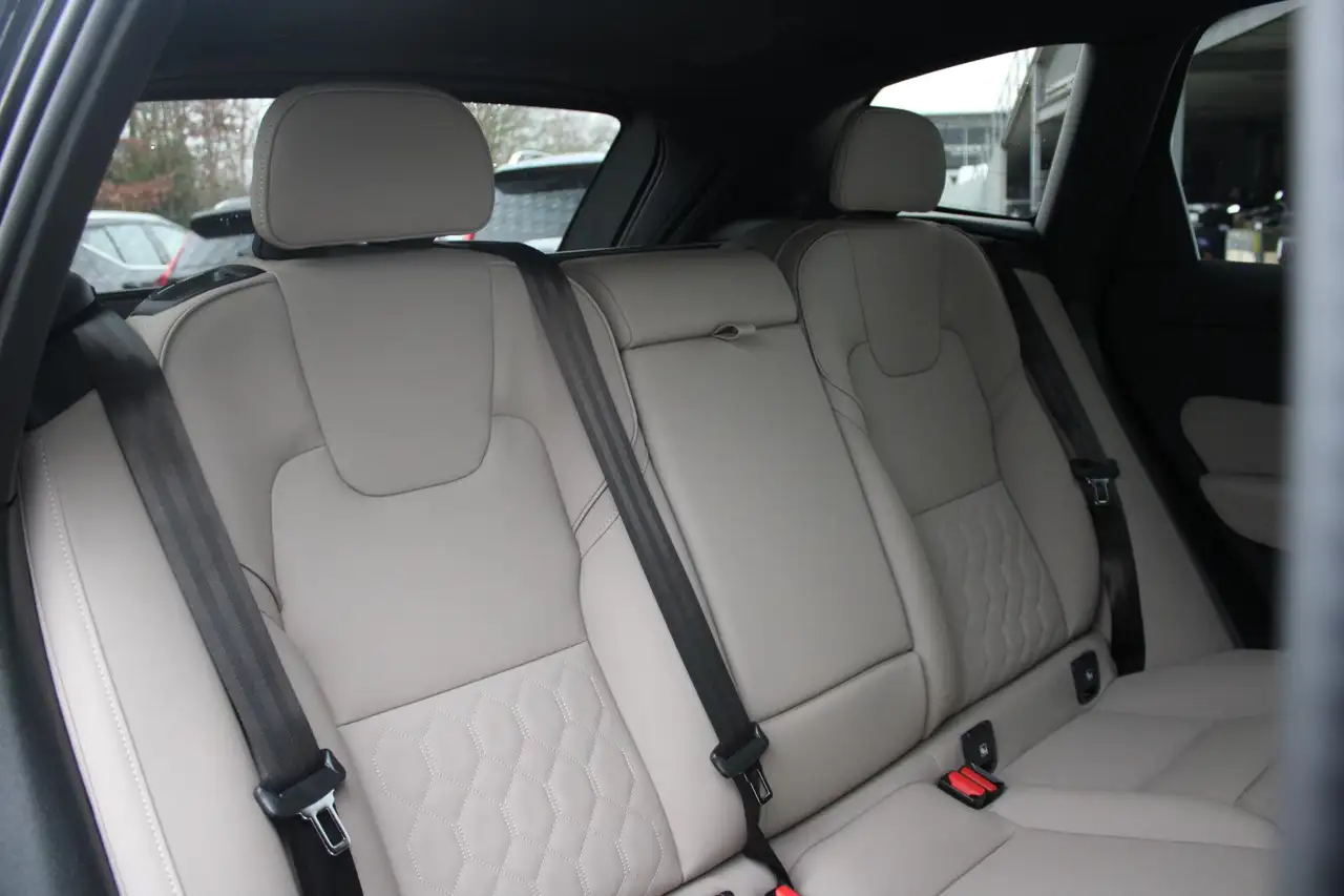 Volvo XC60 2026