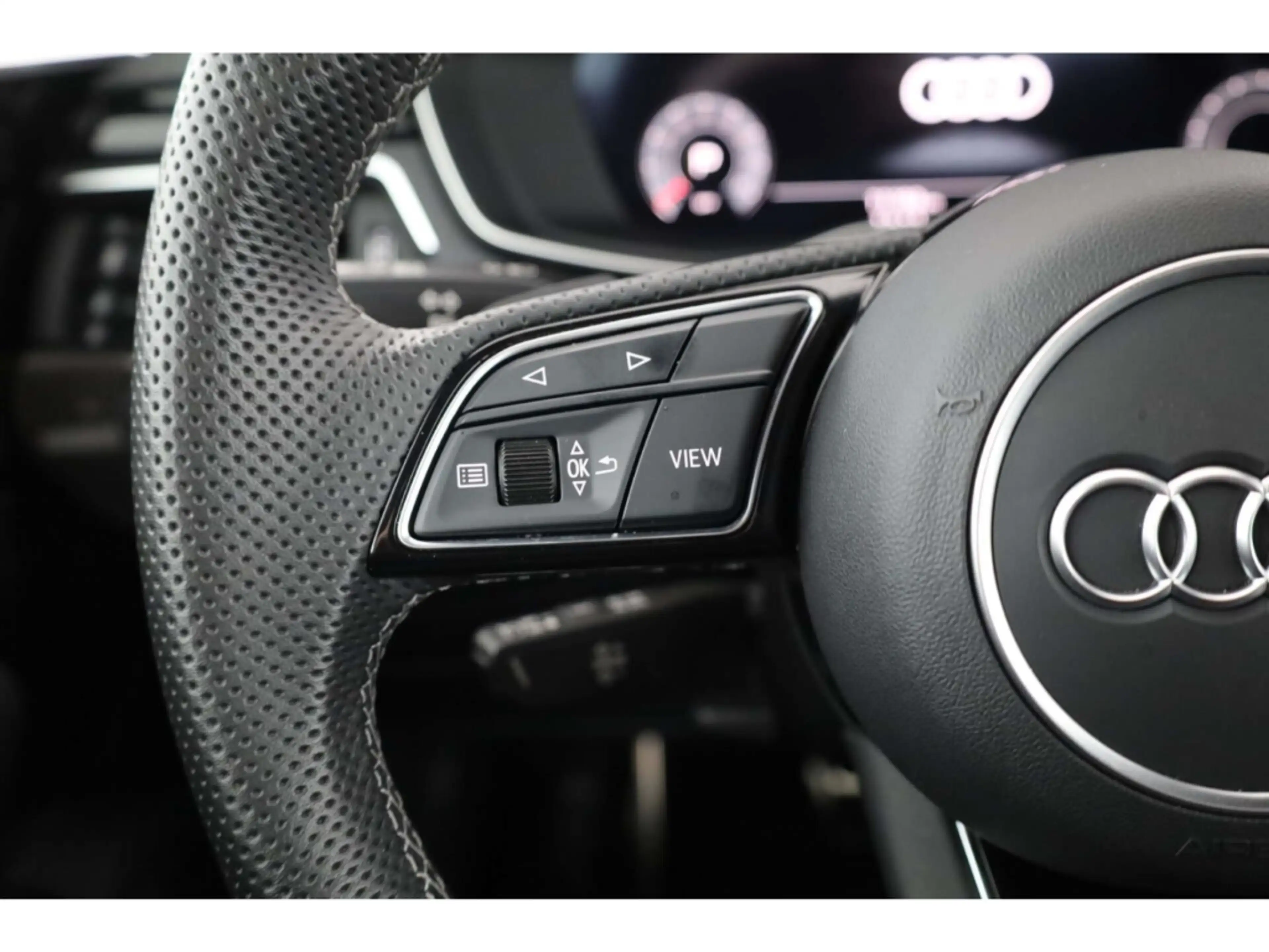 Audi S5 Cabriolet TFSI quattro competition edition plus — photo 14