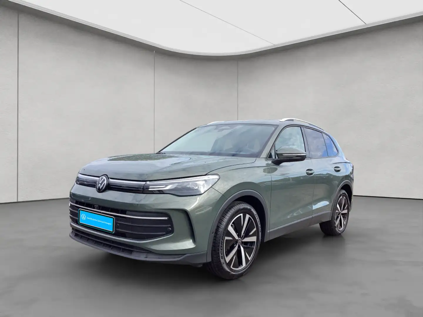 Volkswagen Tiguan 1.5 eTSI DSG Life AHK/Design/Pano Grün - 2
