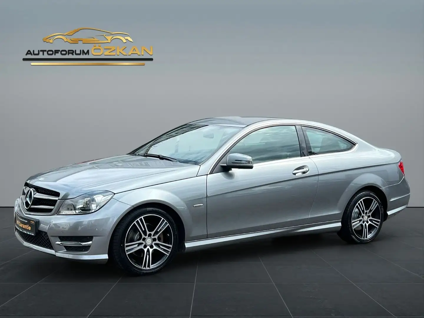 Mercedes-Benz C 220 C220 Coupe AMG-Paket Edition C Automatik Silber - 1