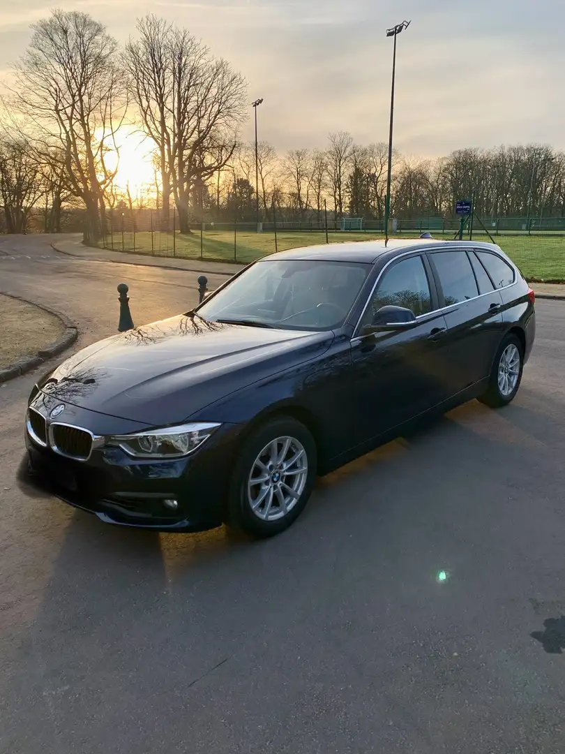 BMW 318 Touring 318iA - 2