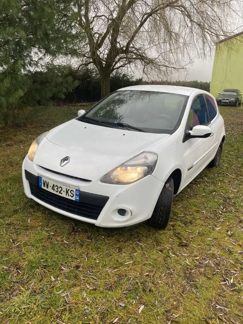 Renault Clio - 2