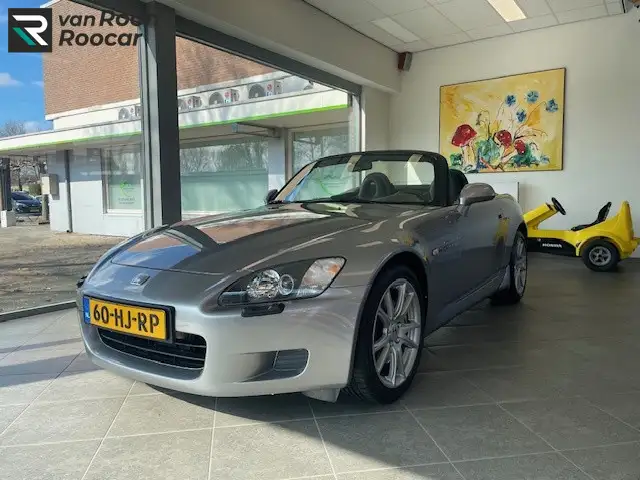 Honda S 2000 2.0i
