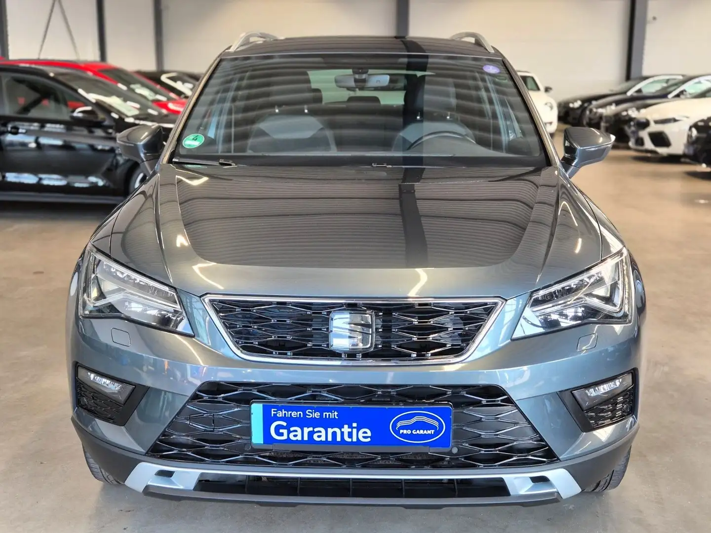 SEAT Ateca ATECA 1.4 TSI XCELLENCE NAVI PANO LED ACC AHK Gris - 2