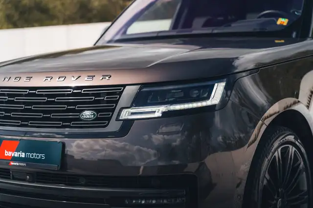 Land Rover Range Rover view 4