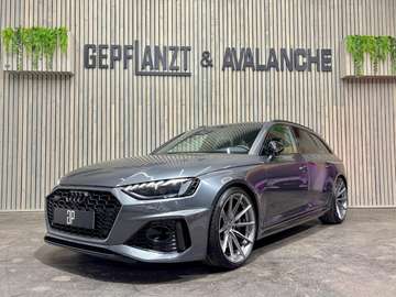 RS4 AV 2,9TFSI*MEGA KONFI*RS DYNAMIK*RS AGA*DAYTON
