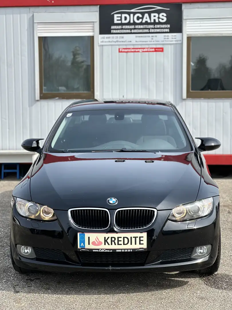 BMW 320 320d Schwarz - 2