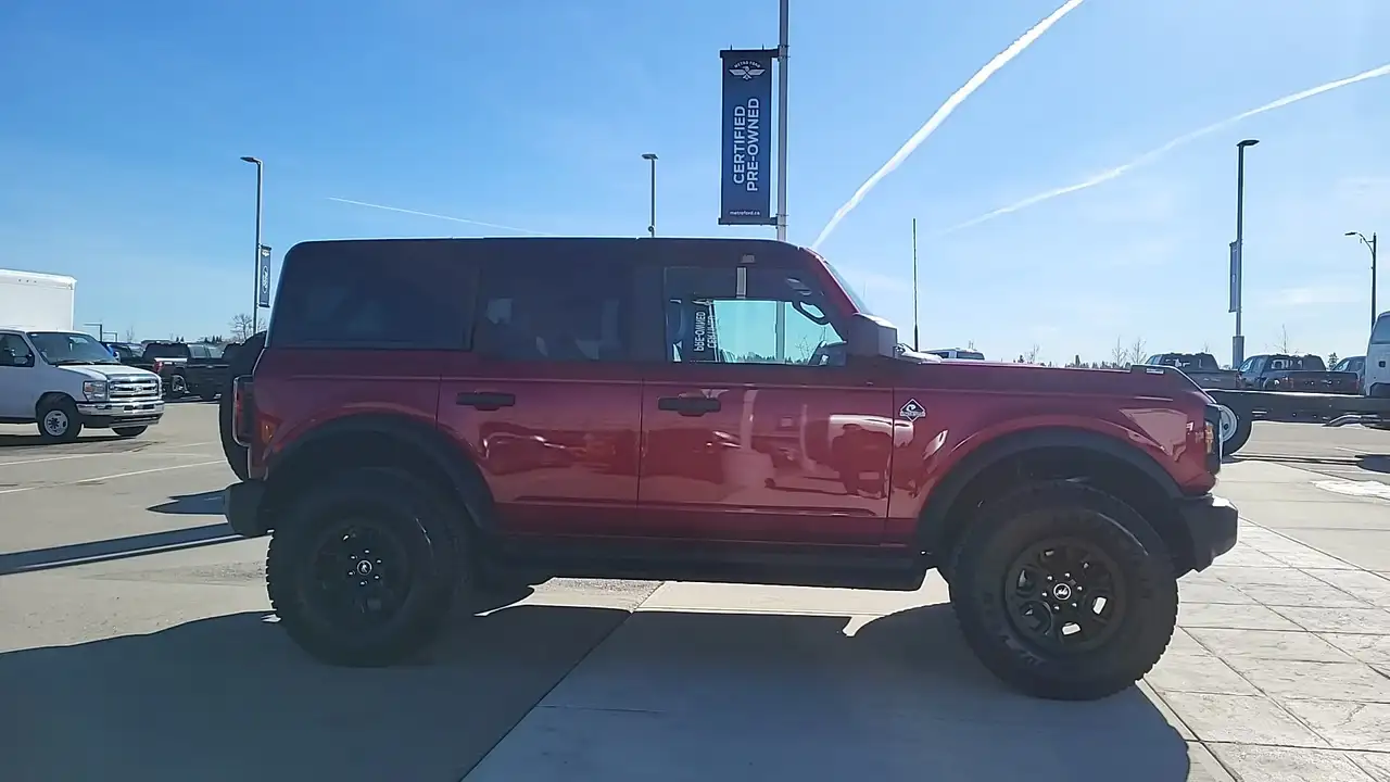 Ford Bronco снимка Ford Bronco