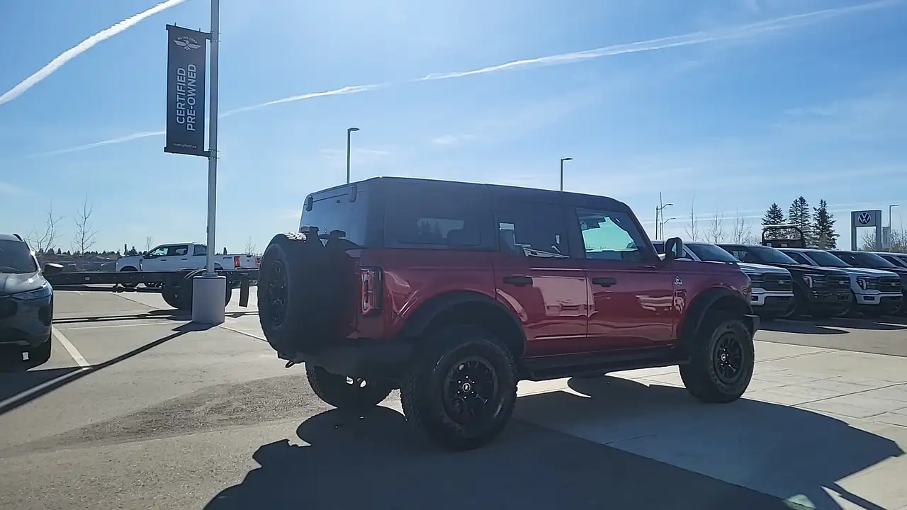 Ford Bronco снимка Ford Bronco