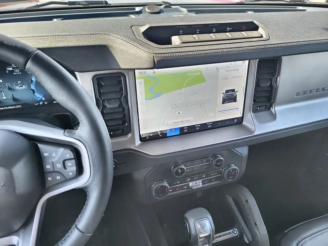 Ford Bronco снимка Ford Bronco