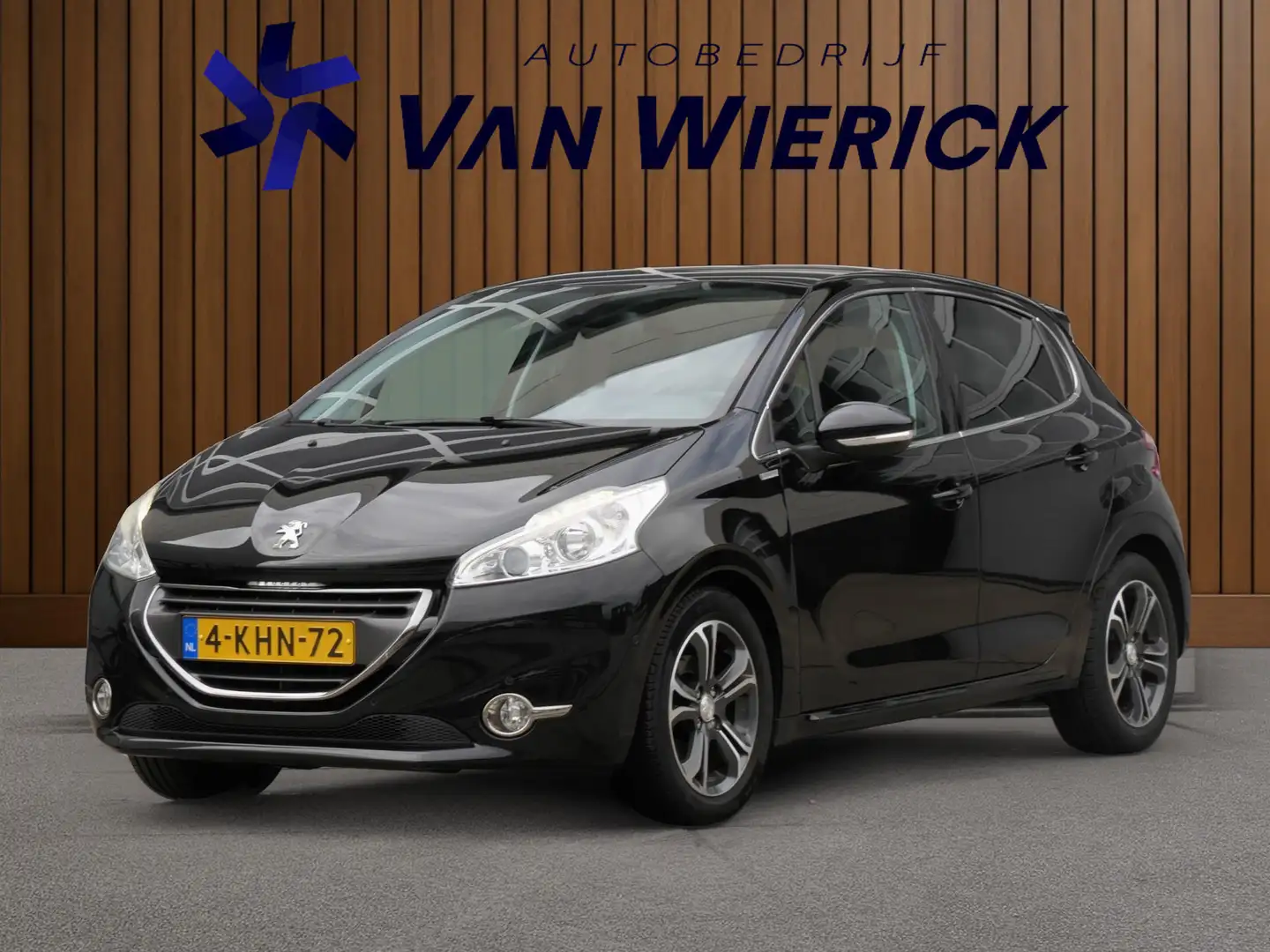 Peugeot 208 1.6 VTi Intuïtive 120PK! | Cruise | Bluetooth | Cl Zwart - 1