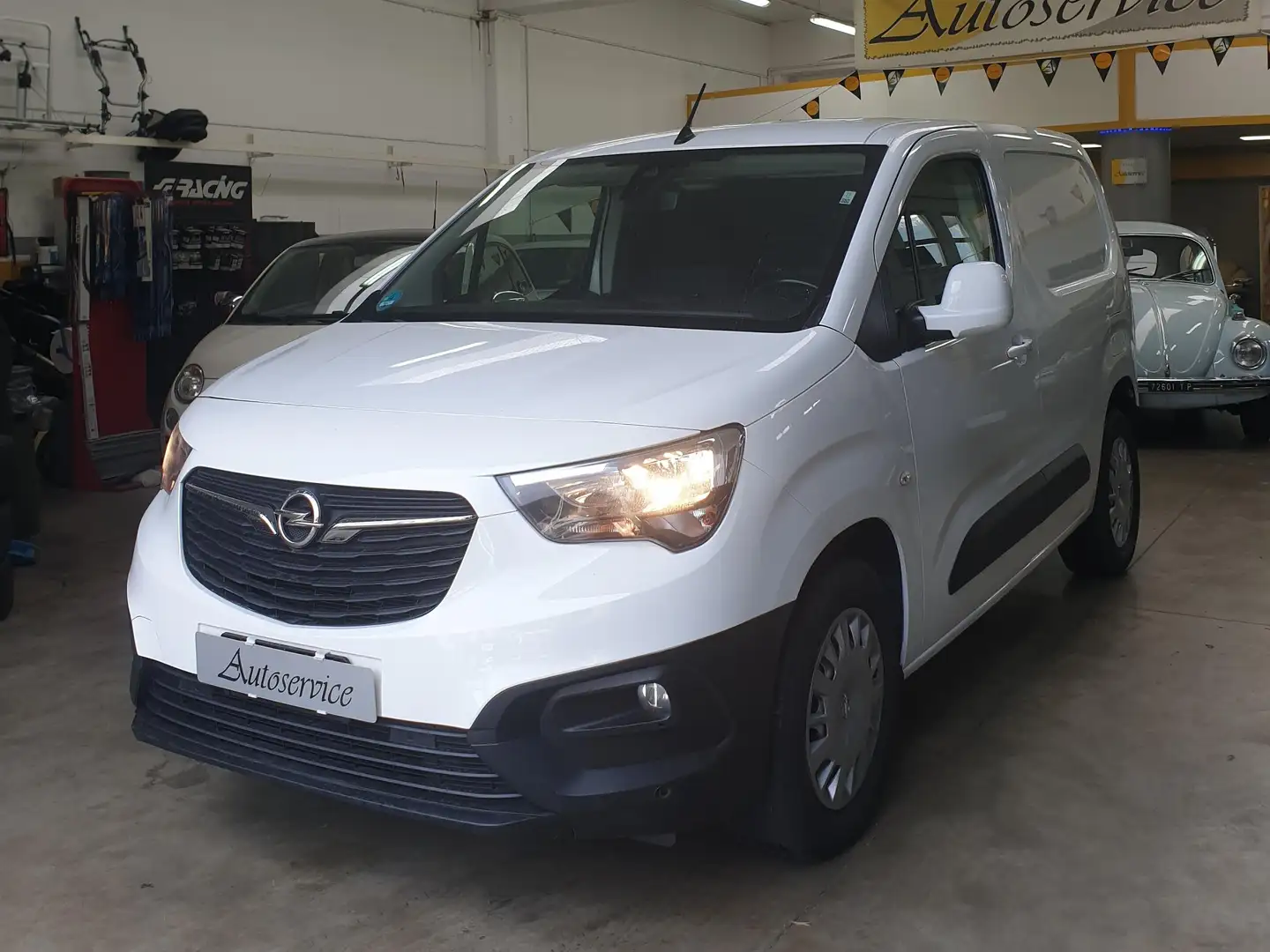 Opel Combo Cargo Edition 2021 130cv Bianco - 2